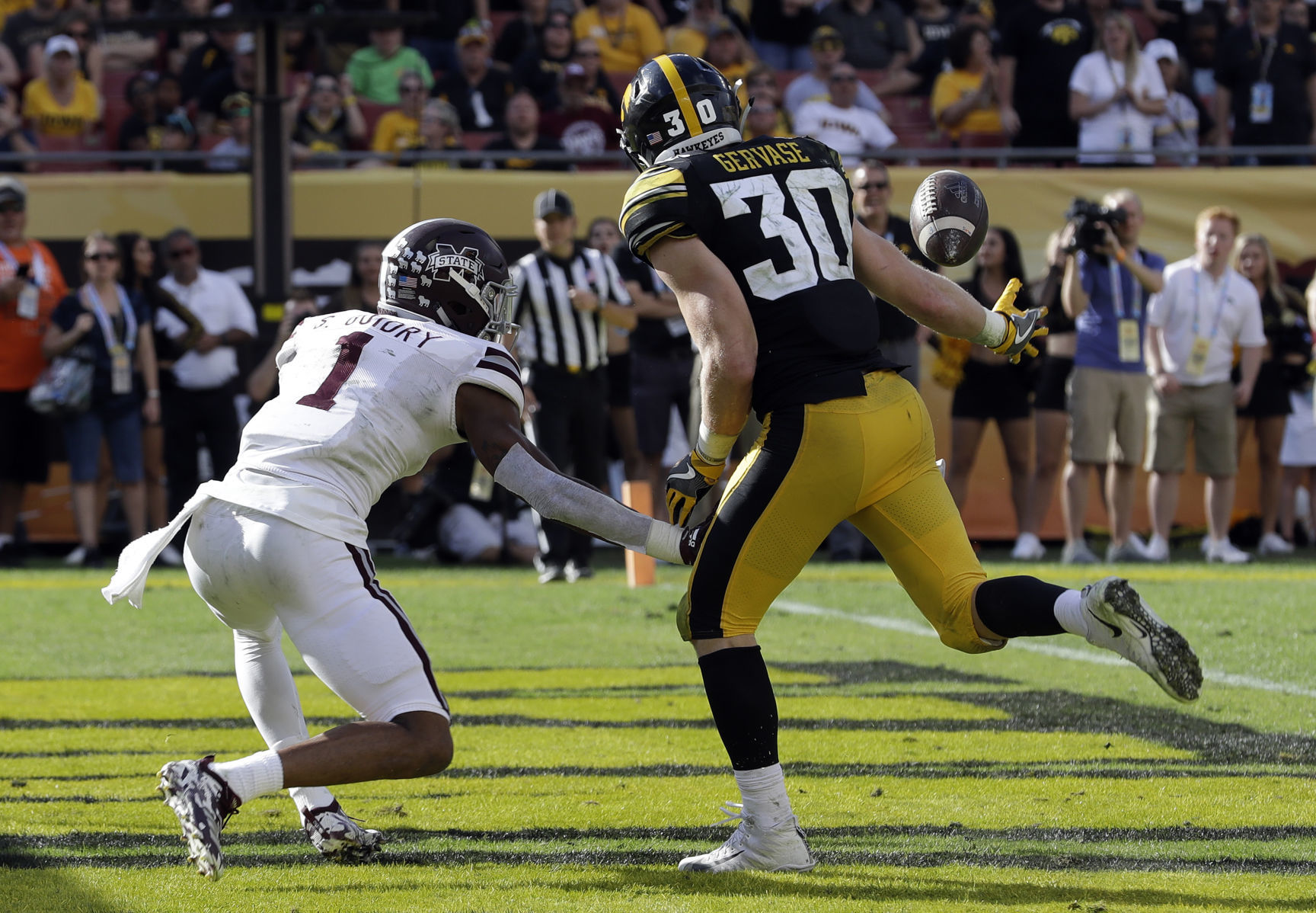 Outback Bowl Football